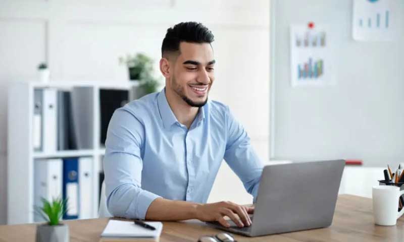 El tráfico orgánico de Google a las webs solo ha disminuido un -2,5% en un año: el controvertido impacto de la IA